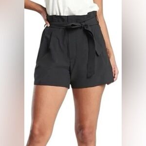 Athleta Skyline Shorts II Size 4